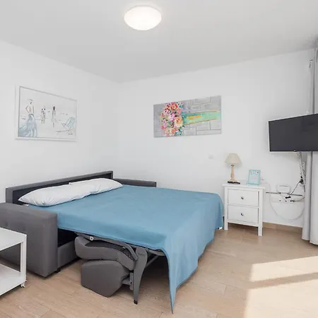 Appartement Lightbooking Alemania Piscina Privada